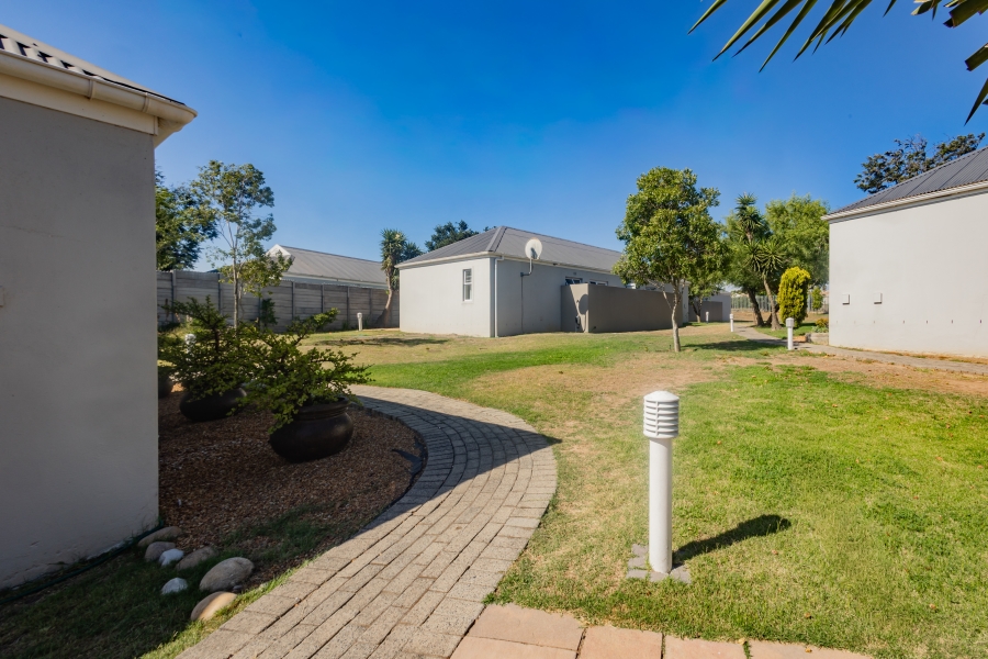 2 Bedroom Property for Sale in Goedemoed Western Cape